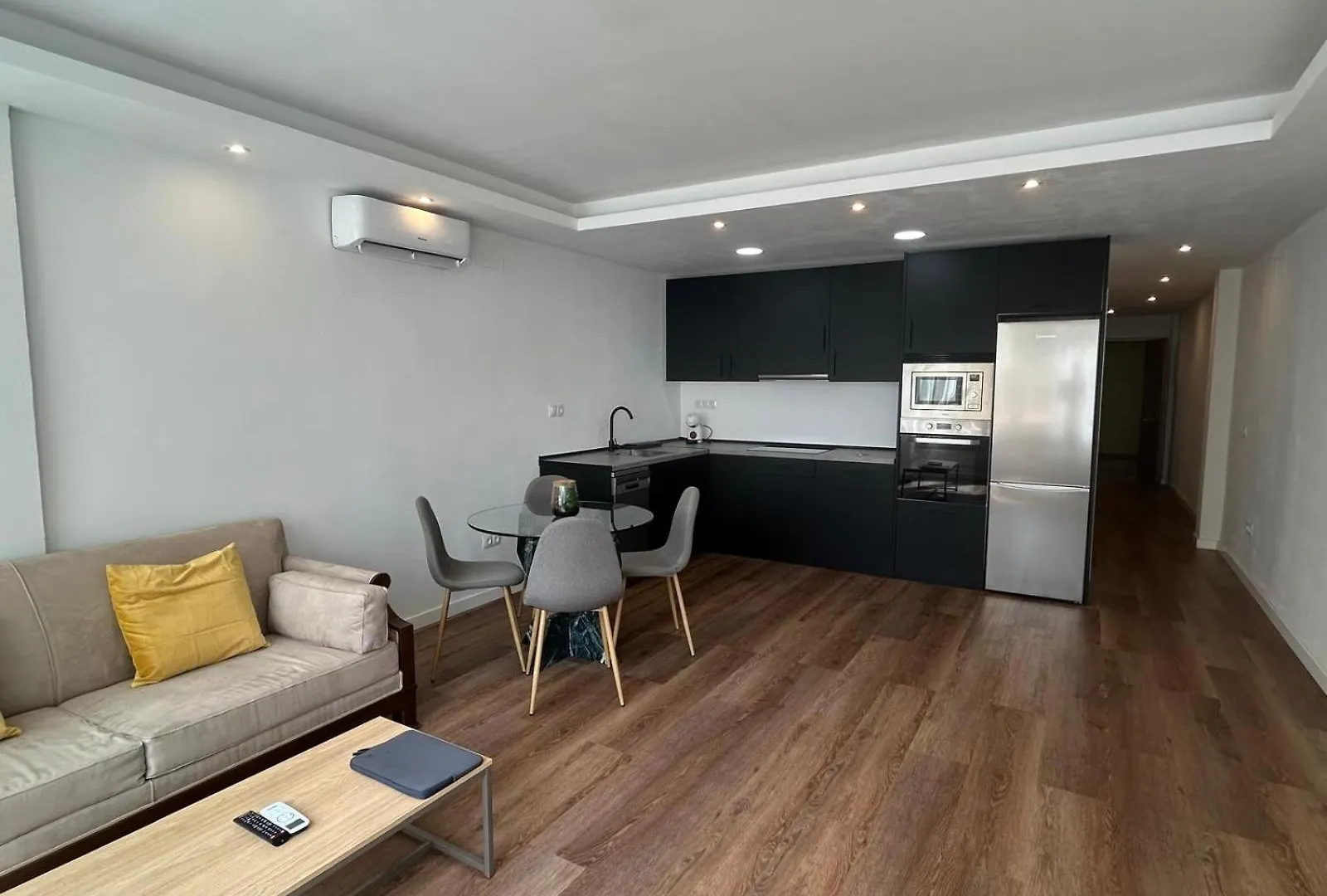 Suite 52 New Apartment Wifi 60 M2 Torremolinos Spain